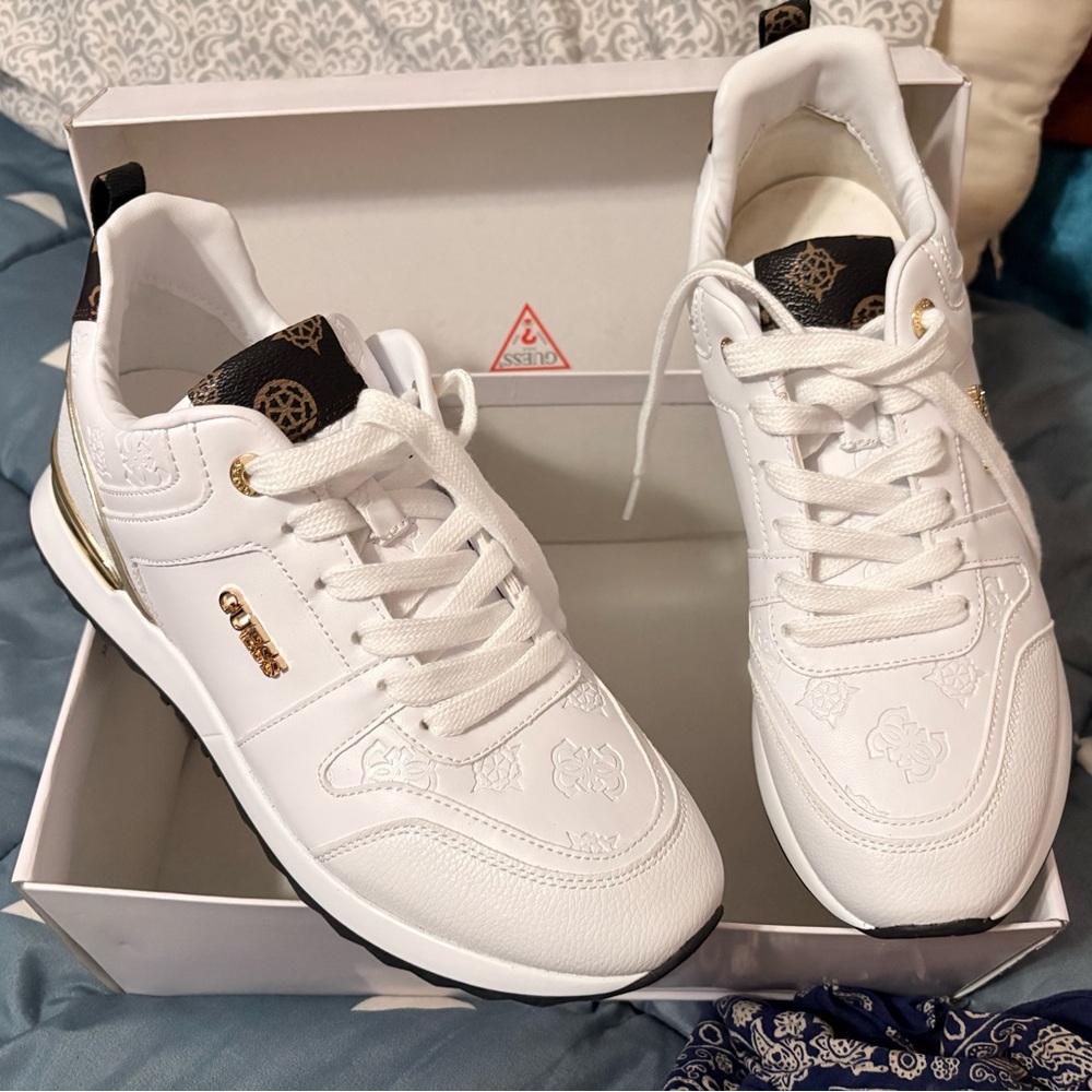 GUESS Women's Sneakers in White with Gold Details
